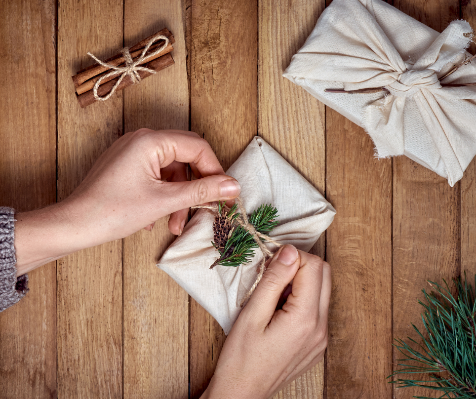 3 Ways to Give Back During the Holidays